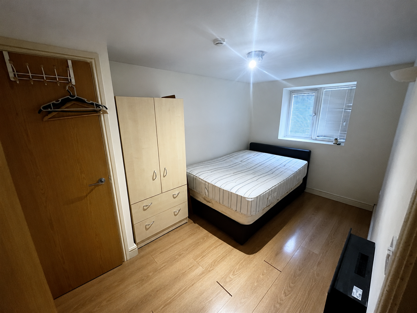1 bed property in Broadway, Cardiff